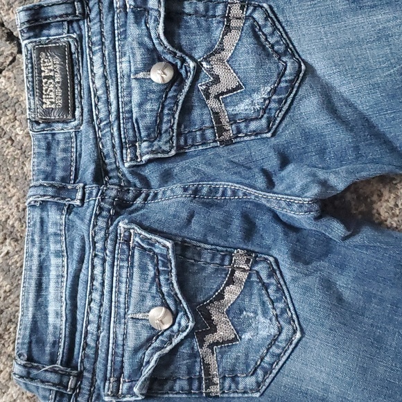 Jeans - Picture 3 of 3